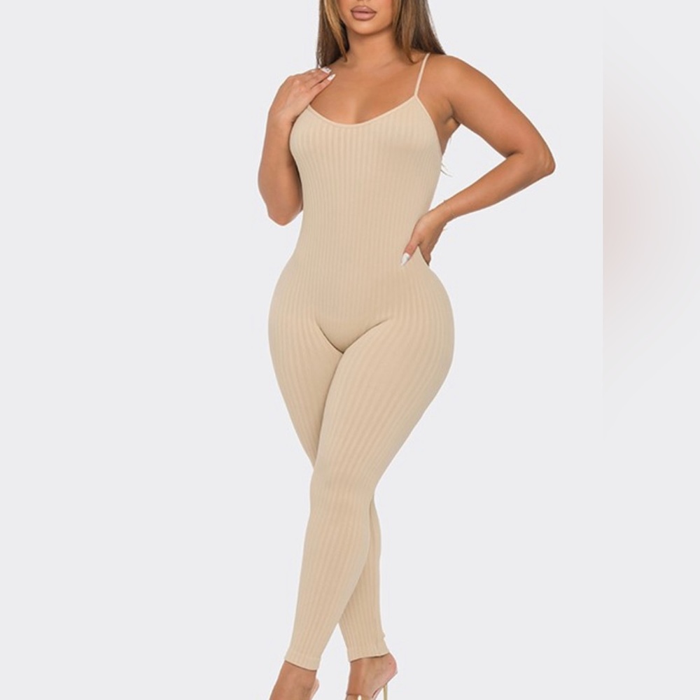 Ribbed stretchy jumpsuit